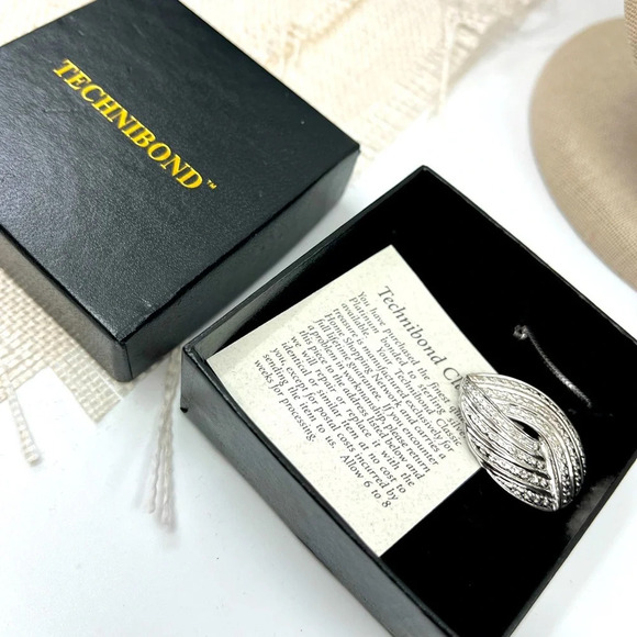 Vintage Technibond Platinum Over Sterling Silver Pendant Necklace - 18" - Picture 2 of 16